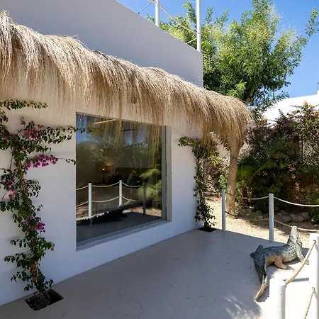 Clara Ibiza * Santa Eularia des Riu