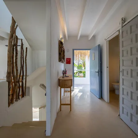 Clara Ibiza Villa Santa Eulária des Riu